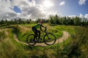 MTB teknikbanen ved Den Gamle Smedje i Slettestrand MTB teknikbanen beliggende ved Den Gamle Smedje | Foto: Kristian Skjødt