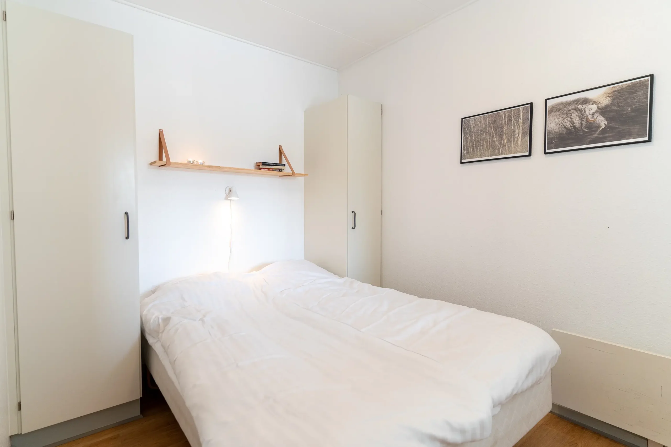 Soverum 2 indrettet med dobbeltseng i ferielejlighed på Feriecenter Slettestrand | Foto: Kristian Skjødt