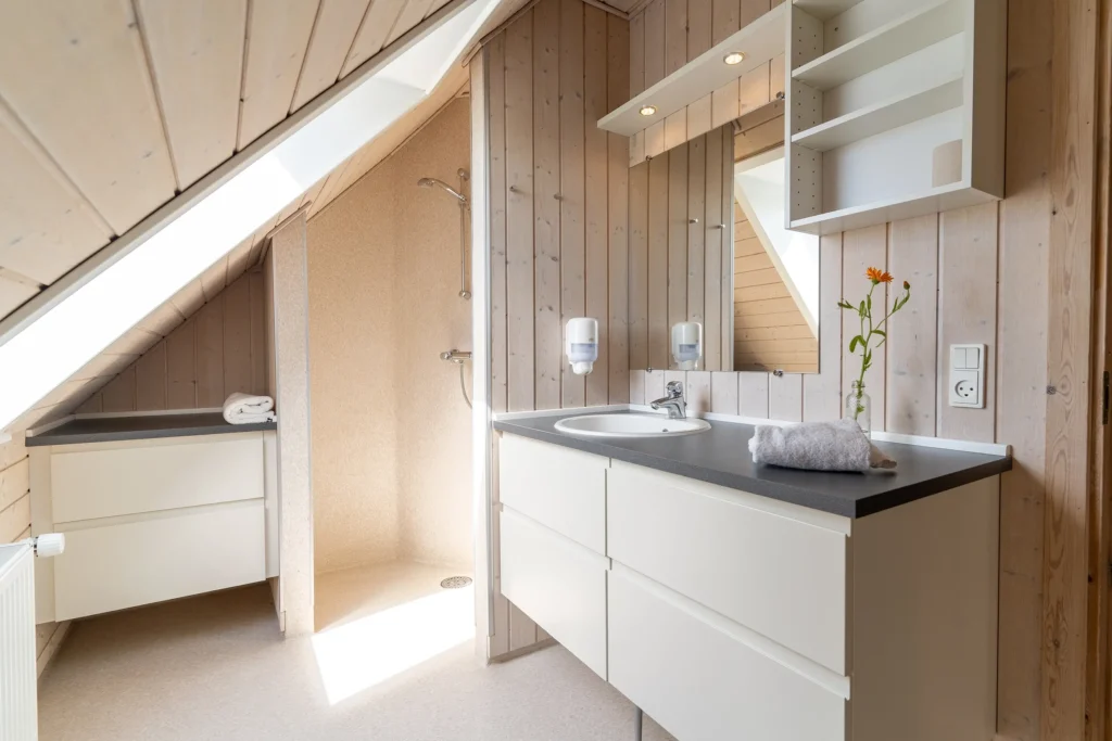 Badeværelse 2 i feriehuset Østersvej | Foto: Kristian Skjødt