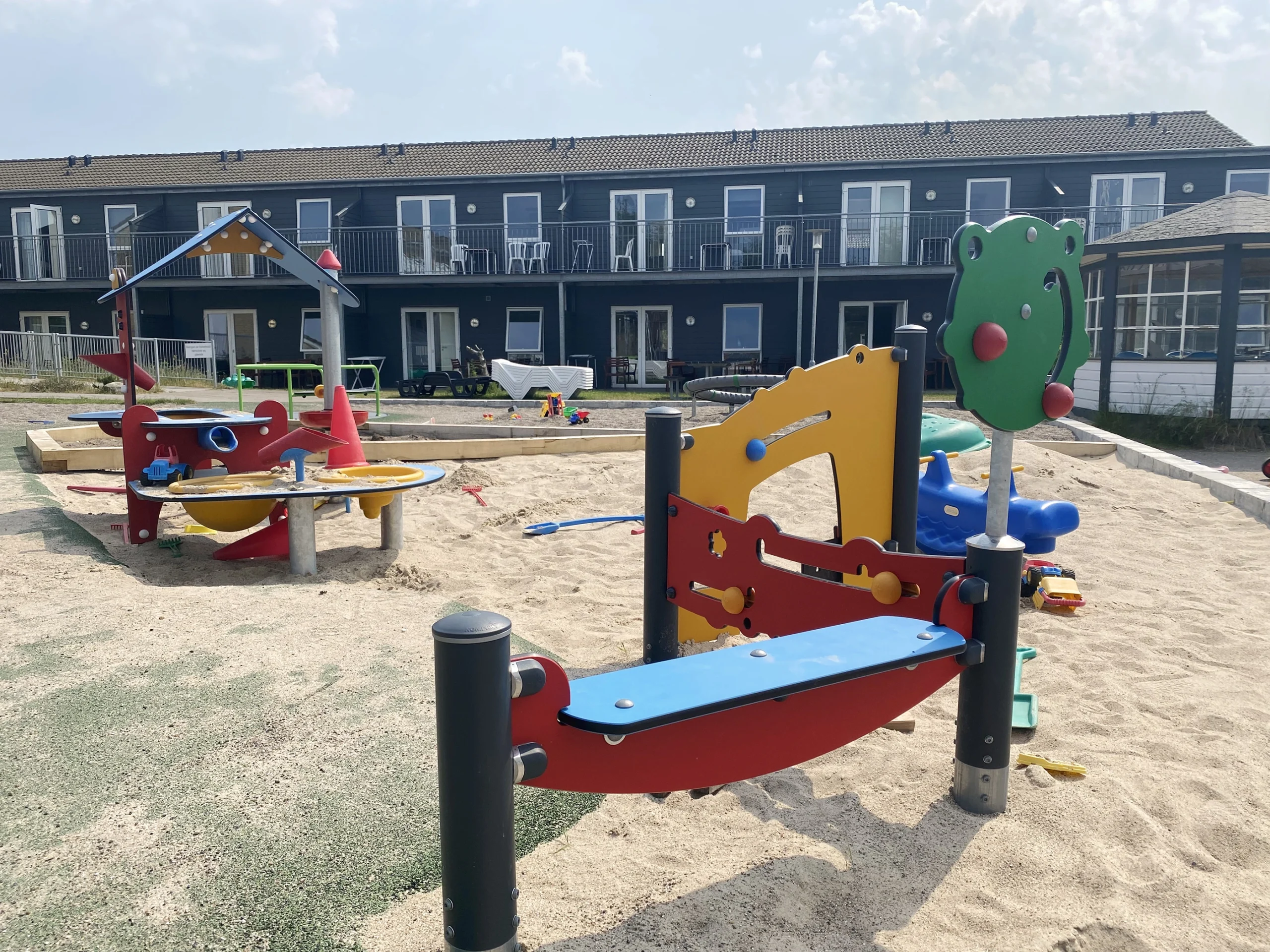 Handicapvenlig legeplads på Feriecenter Slettestrand