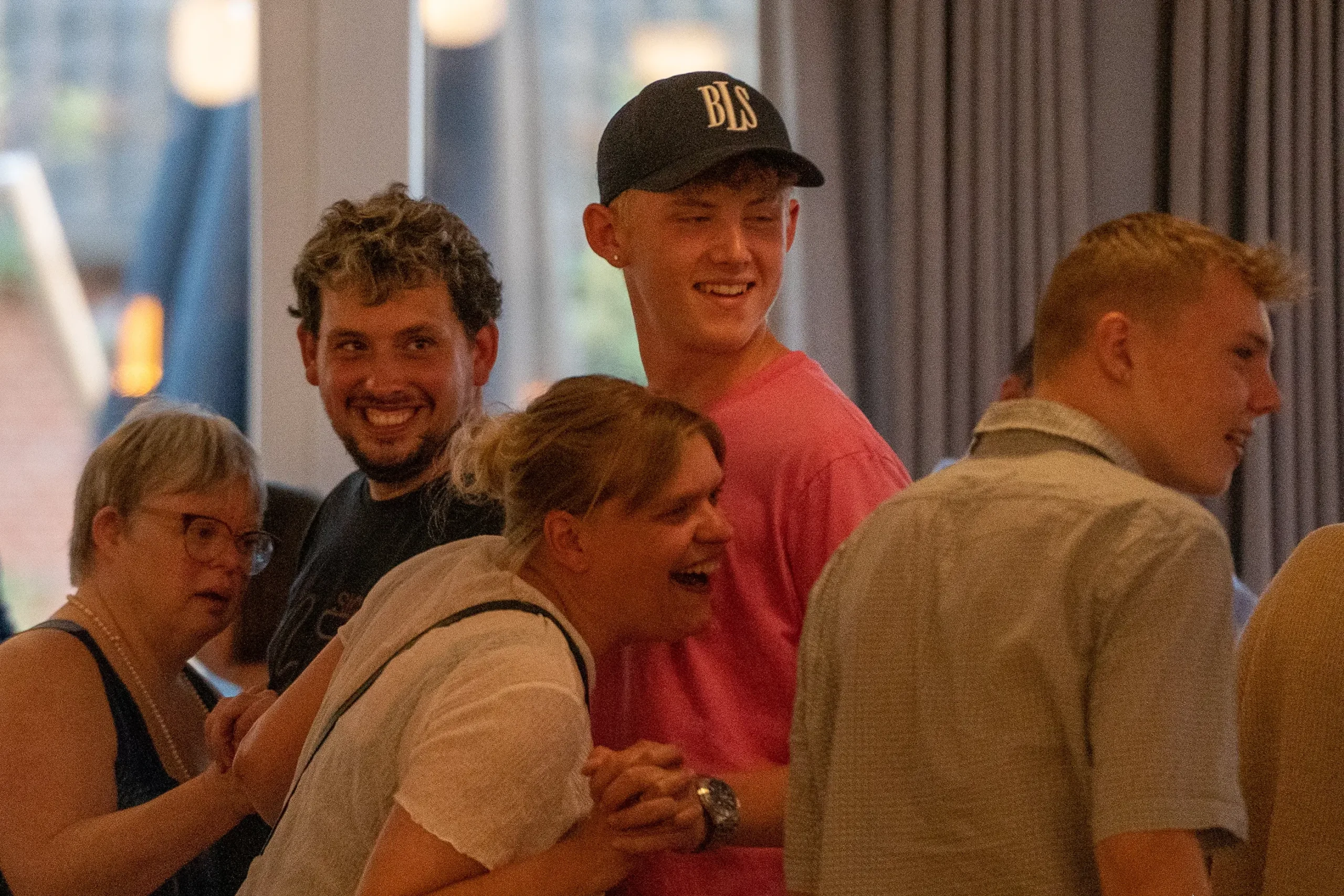 Dans og live musik til Festaften på Feriecenter Slettestrand | Foto: Kristian Skjødt